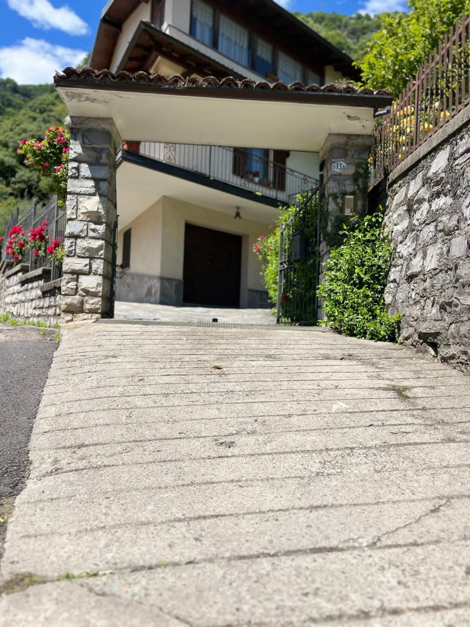 La Terrazza Sul Lago Ossuccio Luaran gambar
